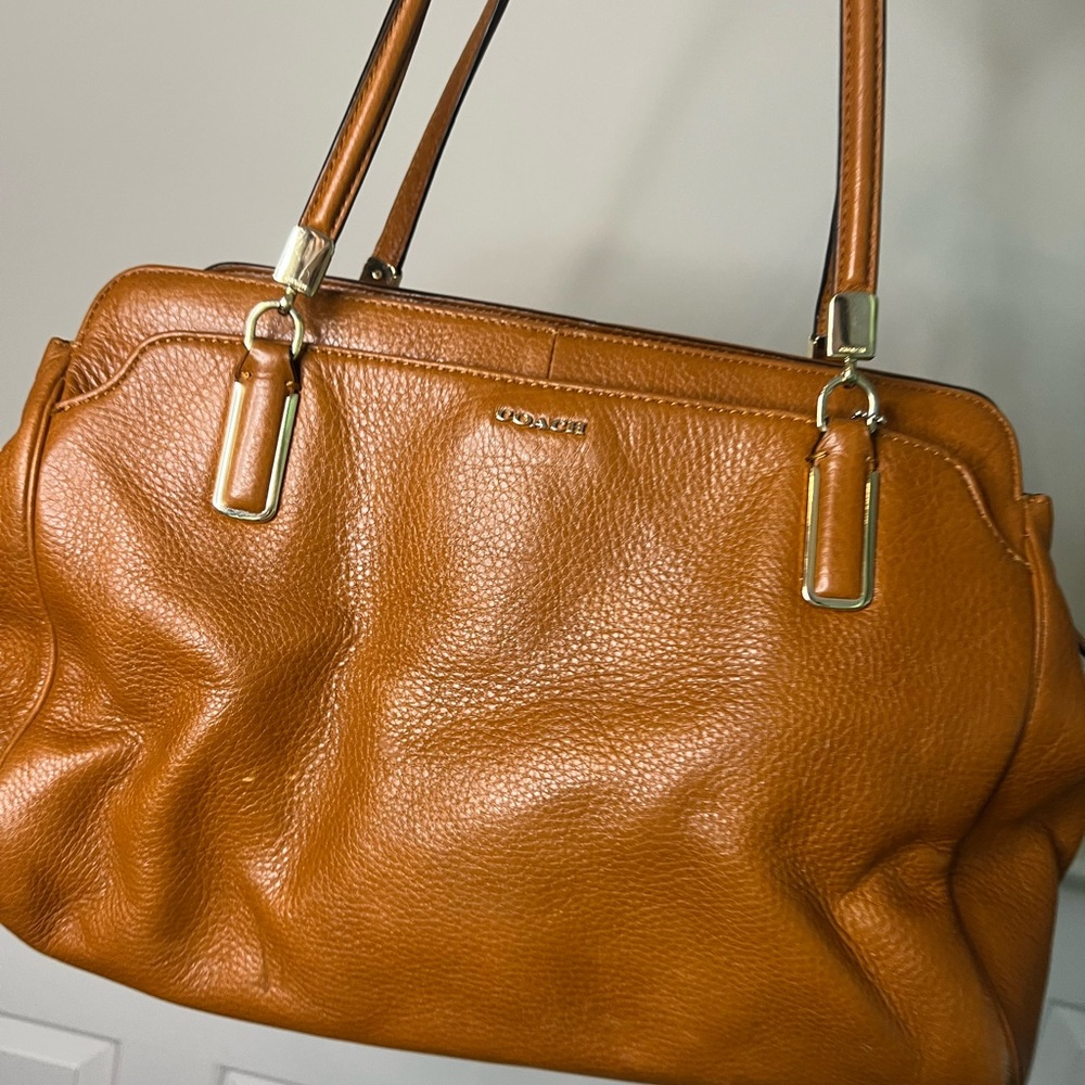 Very gently loved Coach Brown Leather Satchel bag!